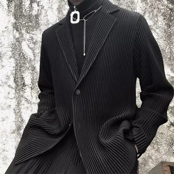 Issey Miyake Homme Plisse Плиссированная ткань Мужская складка Маятниковое чувство Свободное время Универсальный простой костюм Свободное пальто
